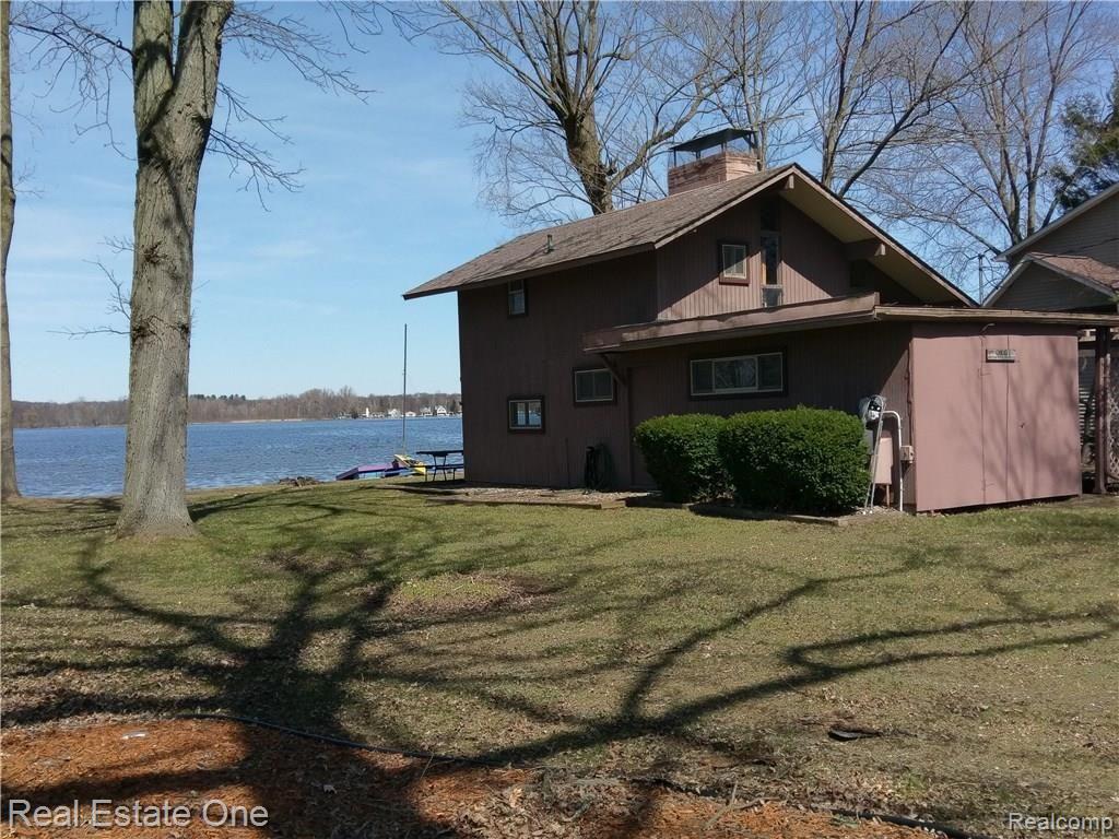 8784 Riverside Drive Brighton, MI 48116 - Photo 2 of 20 IMAG0309.jpg