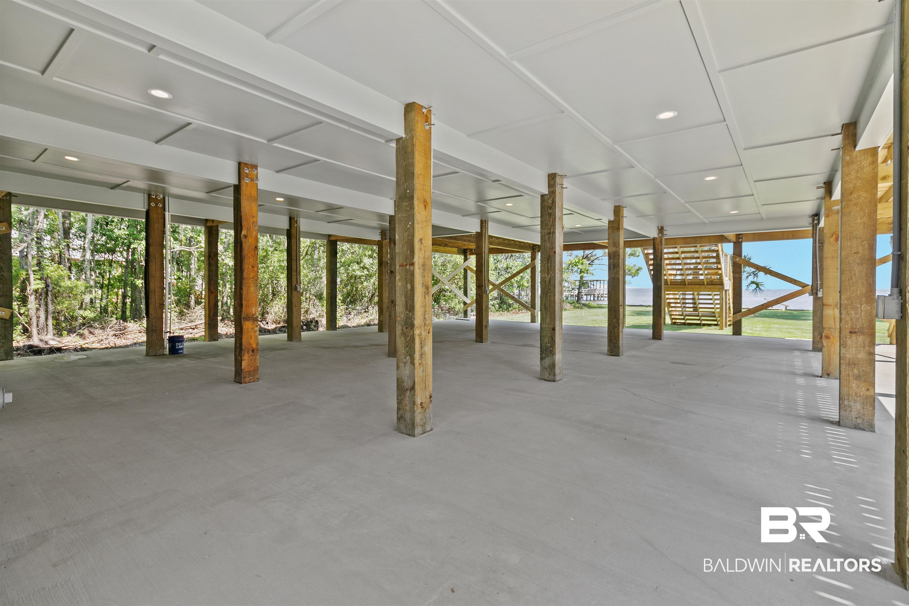 10507 County Road 1 Fairhope, AL 36532 - Photo 31 of 59 View of patio