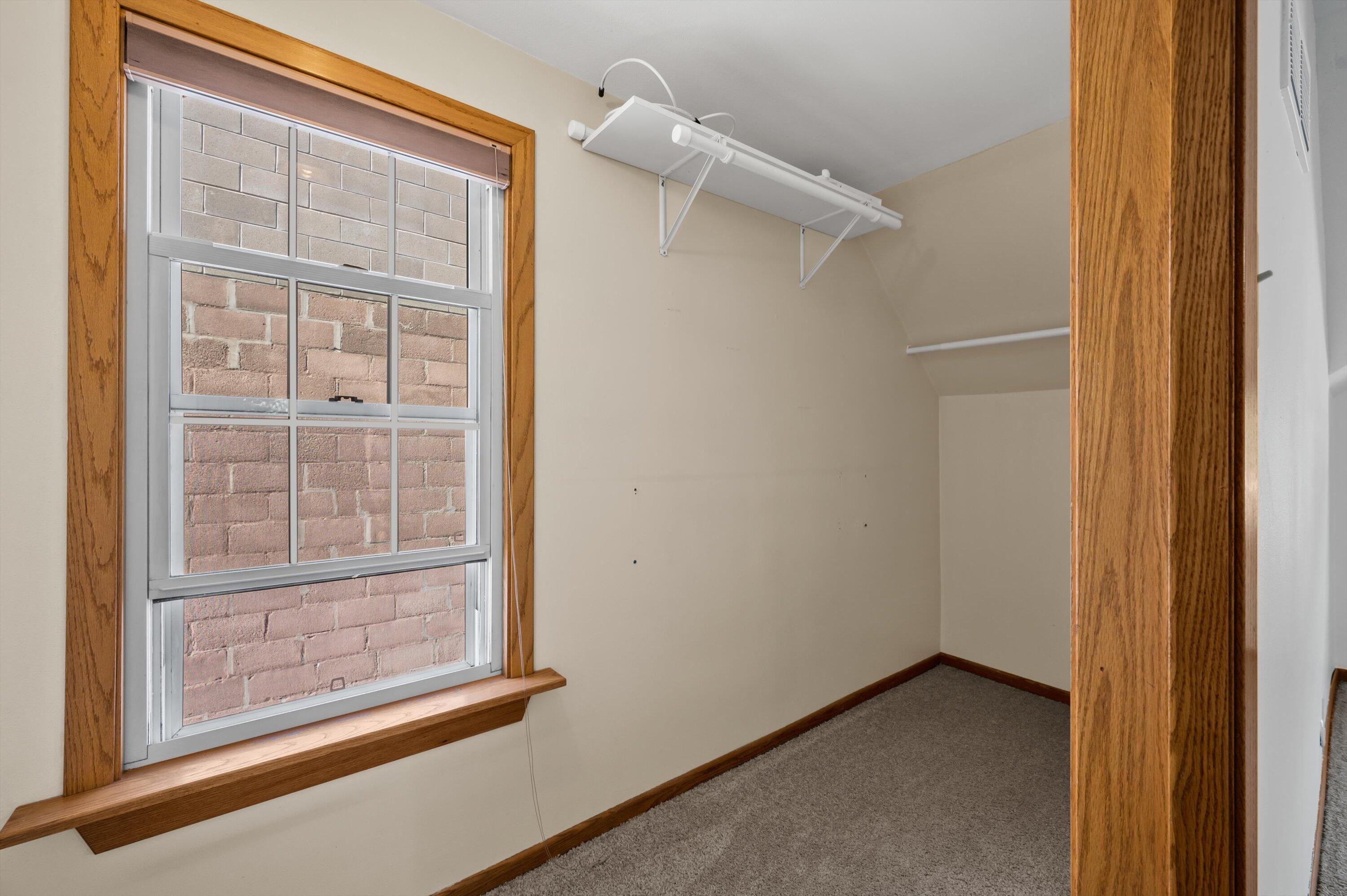 2961 South Delaware Avenue Milwaukee, WI 53207 - Photo 20 of 24 Primary closet