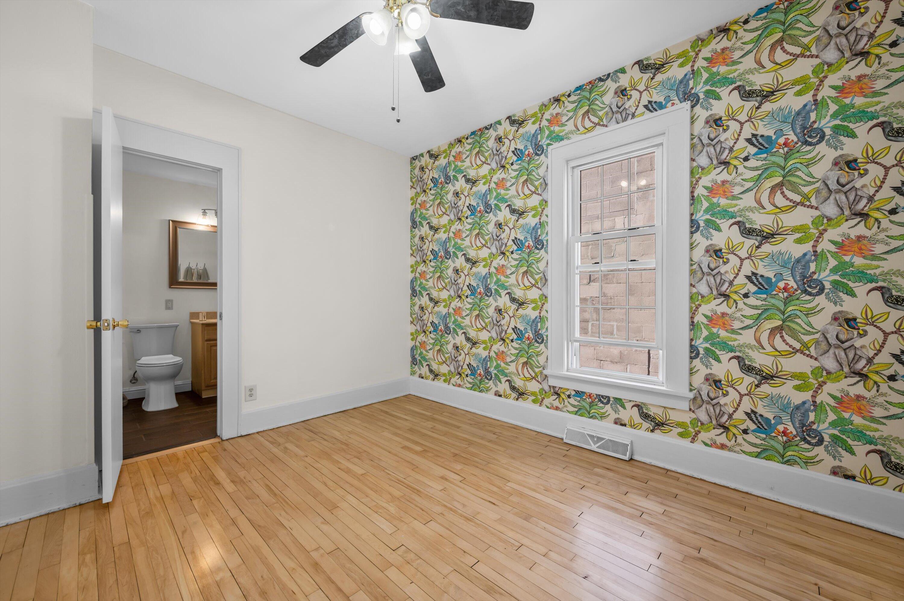 2961 South Delaware Avenue Milwaukee, WI 53207 - Photo 6 of 24 First floor bedroom 1