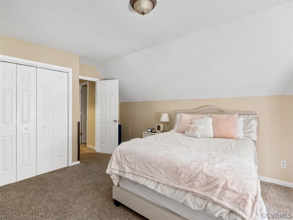 2655 Beaver Falls Road Midlothian, VA 23112 - Photo 15 of 22 2nd floor bedroom