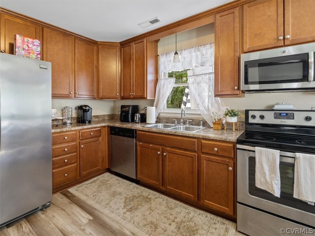 2655 Beaver Falls Road Midlothian, VA 23112 - Photo 9 of 22 Kitchen