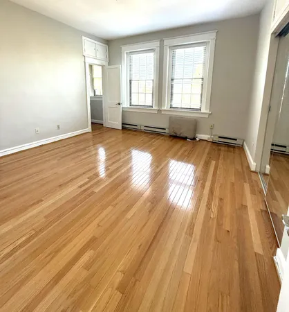 $2,495 | 2010 Kalorama Road Northwest, Unit 402, Washington, DC 20009