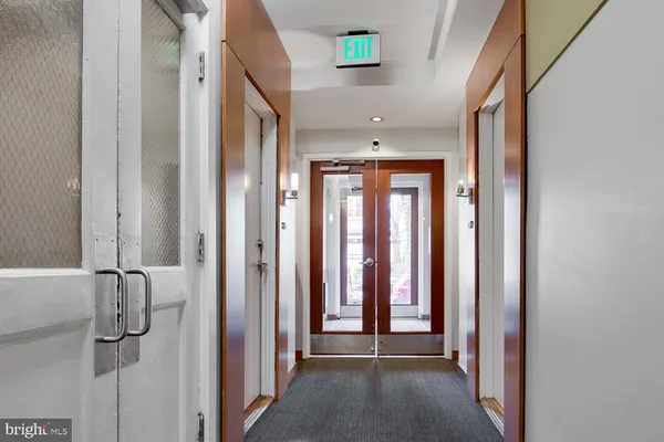 $2,495 | 2010 Kalorama Road Northwest, Unit 402, Washington, DC 20009