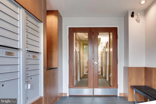 $2,495 | 2010 Kalorama Road Northwest, Unit 402, Washington, DC 20009