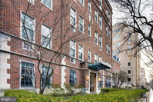 $2,495 | 2010 Kalorama Road Northwest, Unit 402, Washington, DC 20009