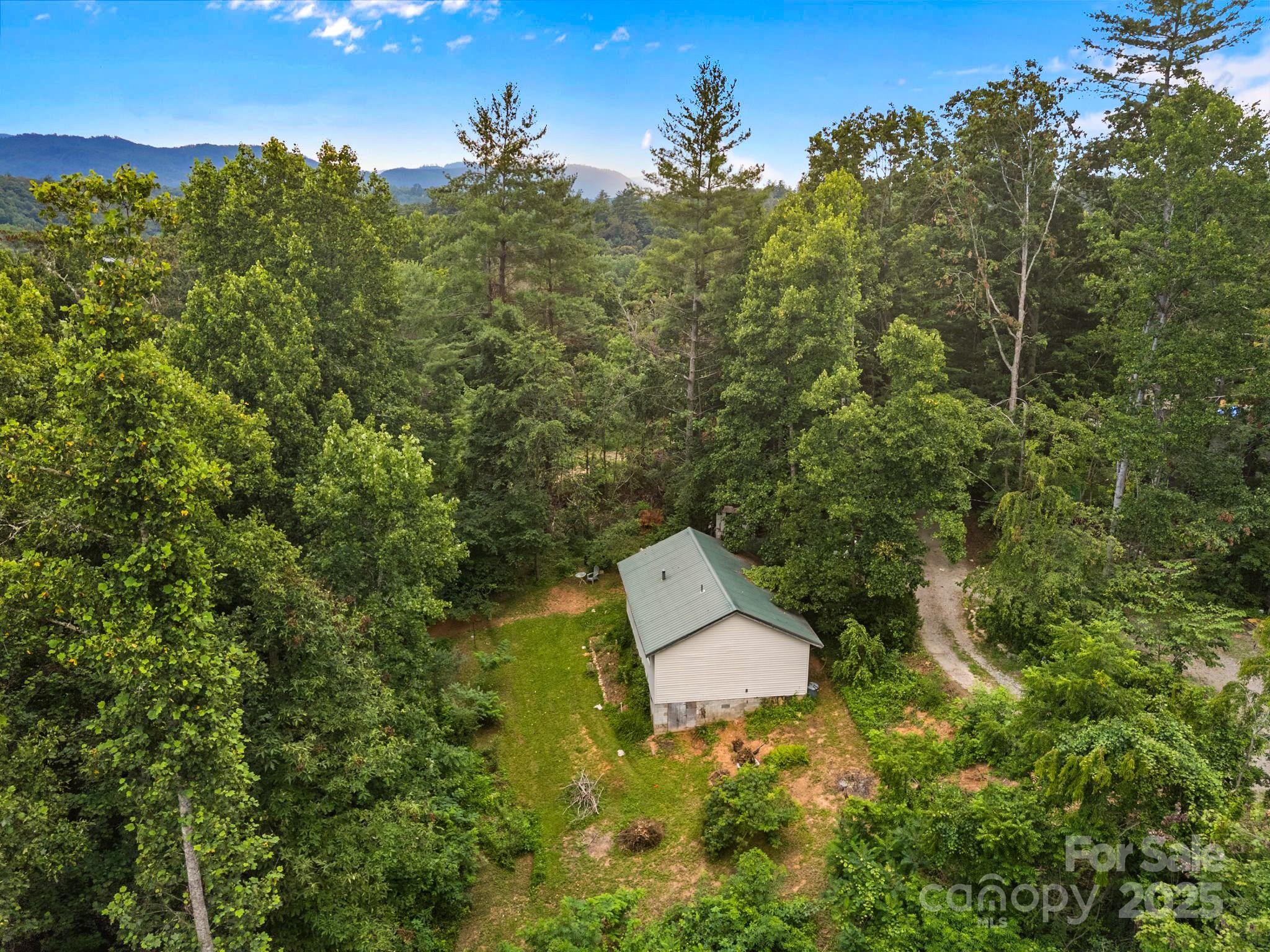 17 McGee Hl Road Fairview, NC 28730 - Photo 19 of 29