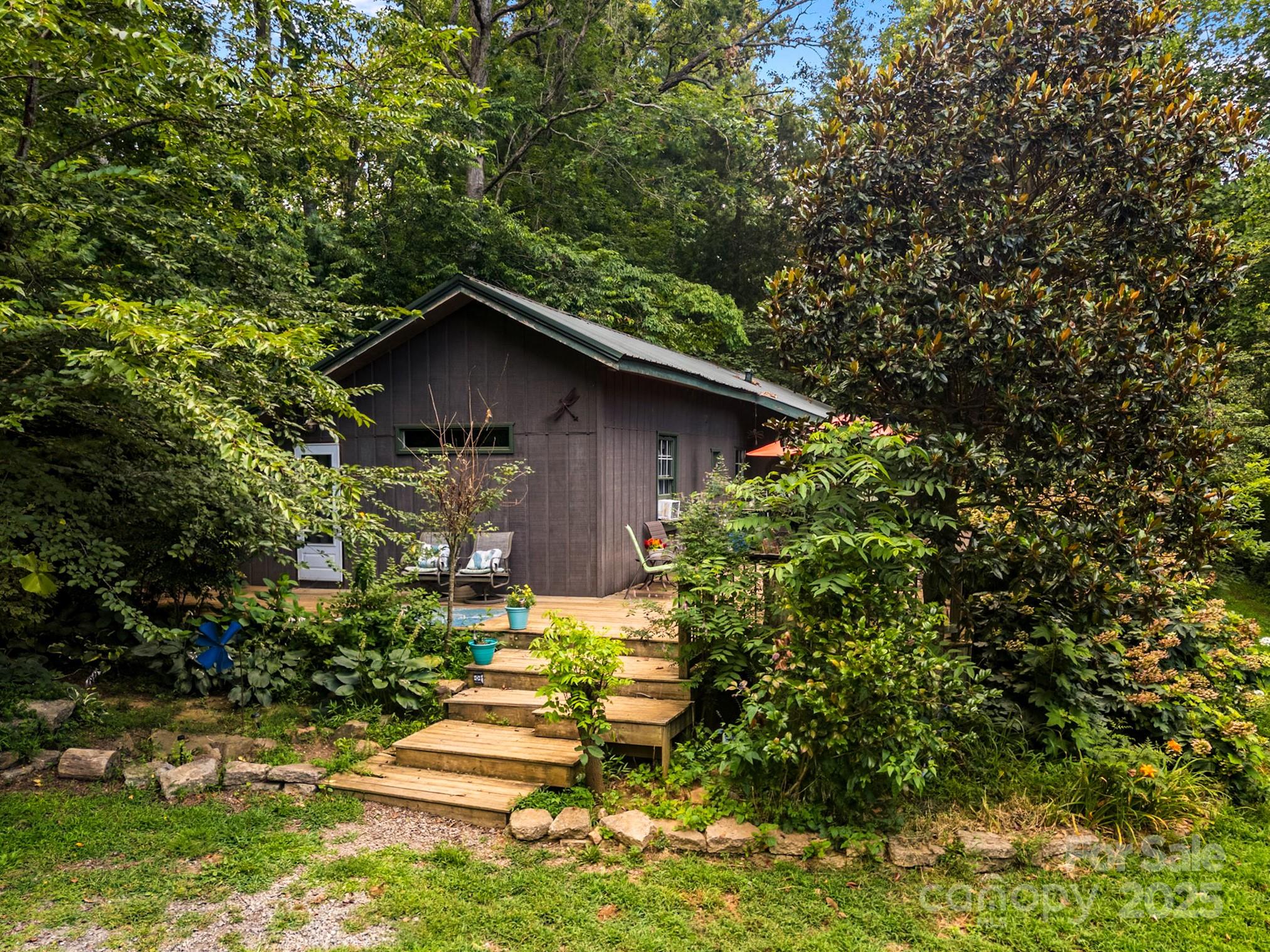 17 McGee Hl Road Fairview, NC 28730 - Photo 2 of 29