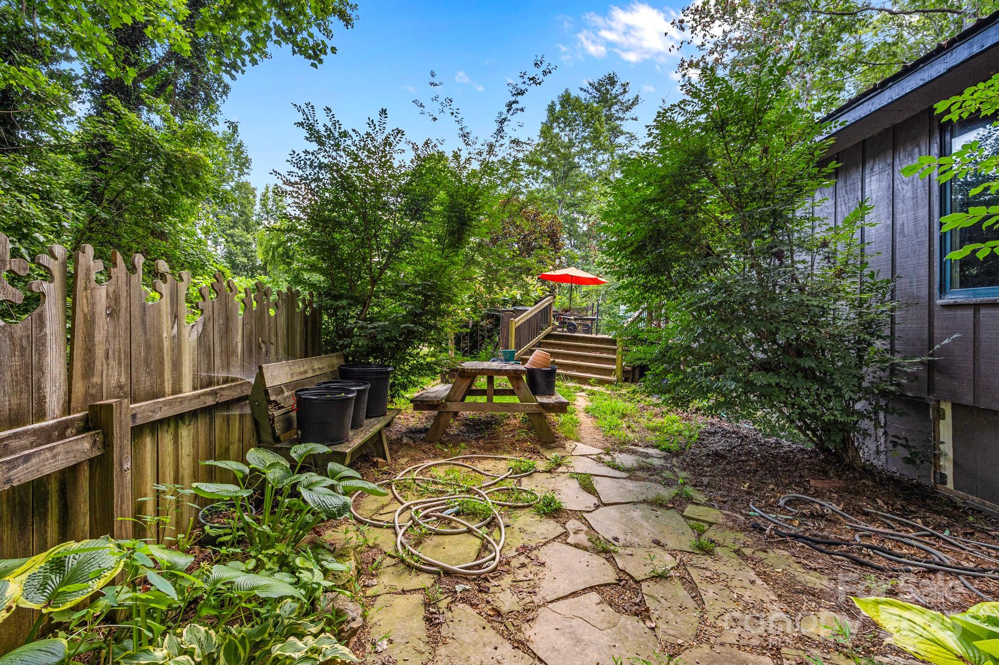 17 McGee Hl Road Fairview, NC 28730 - Photo 3 of 29