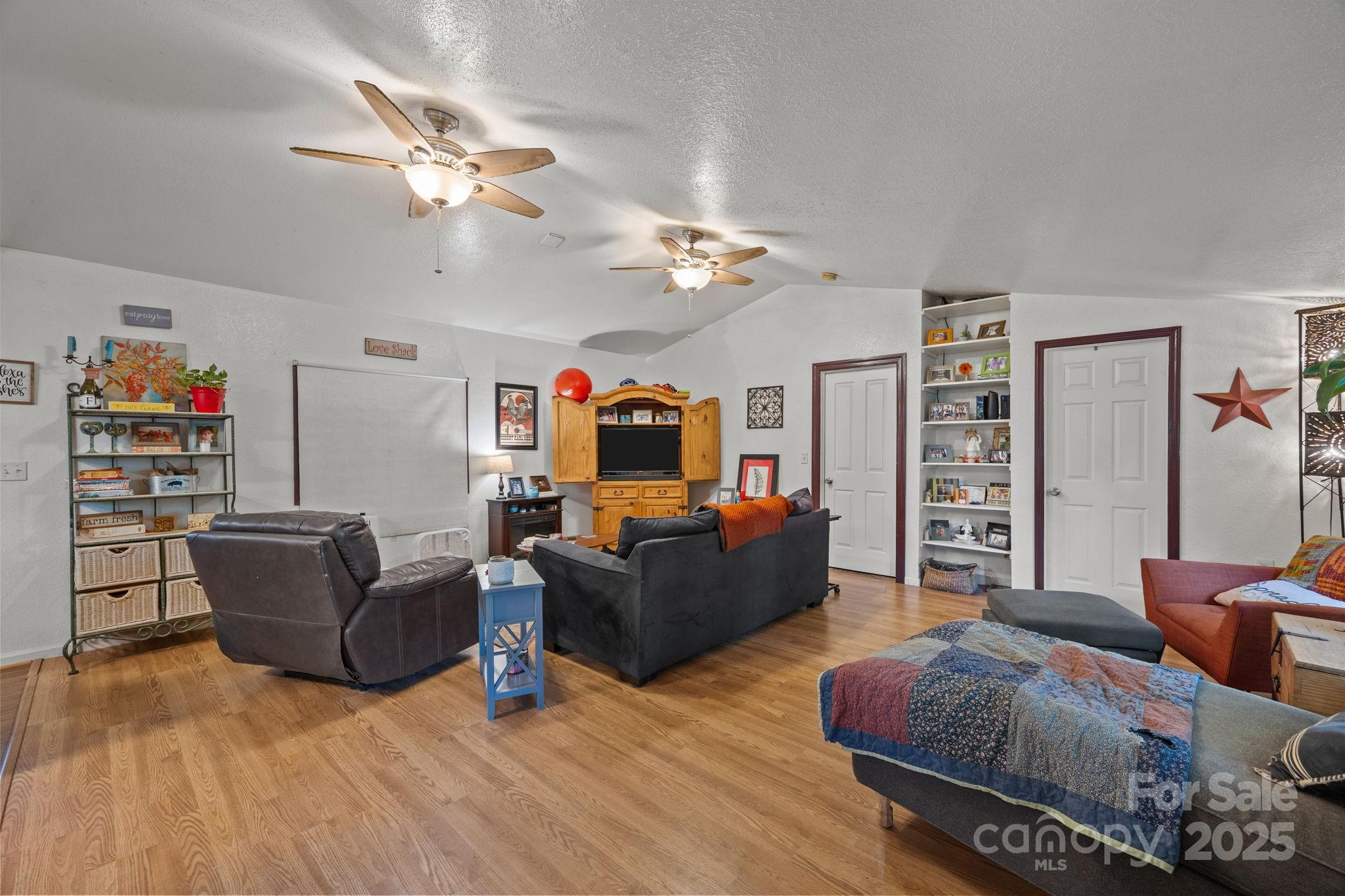 17 McGee Hl Road Fairview, NC 28730 - Photo 9 of 29