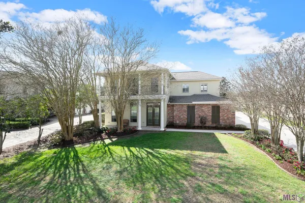 $585,000 | 6191 Breeze Point Drive, Gonzales, LA 70737
