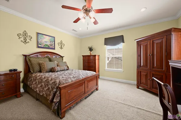 $585,000 | 6191 Breeze Point Drive, Gonzales, LA 70737