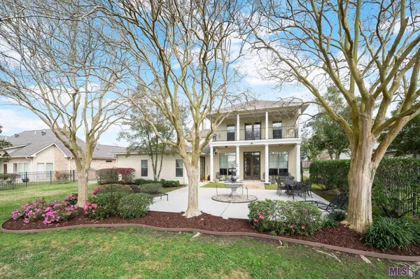 $585,000 | 6191 Breeze Point Drive, Gonzales, LA 70737