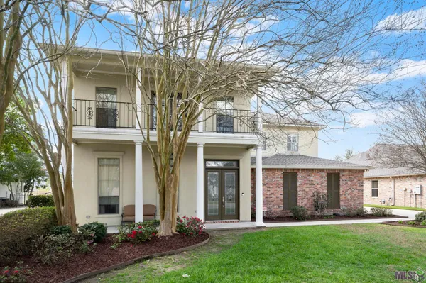 $585,000 | 6191 Breeze Point Drive, Gonzales, LA 70737