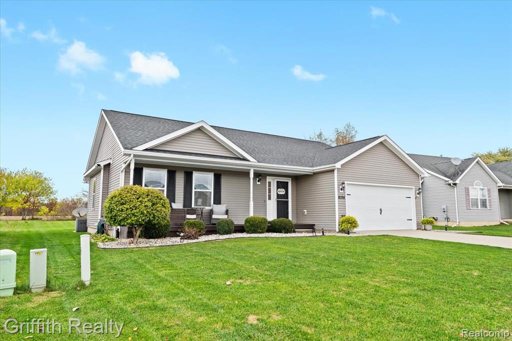 8104 Eagle Ridge Lane Fowlerville, MI 48836 - Photo 4 of 43 Gallery Image 4