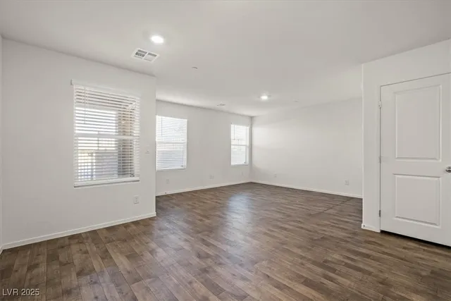 $1,895 | 9117 Rubber Soul Street, Las Vegas, NV 89113