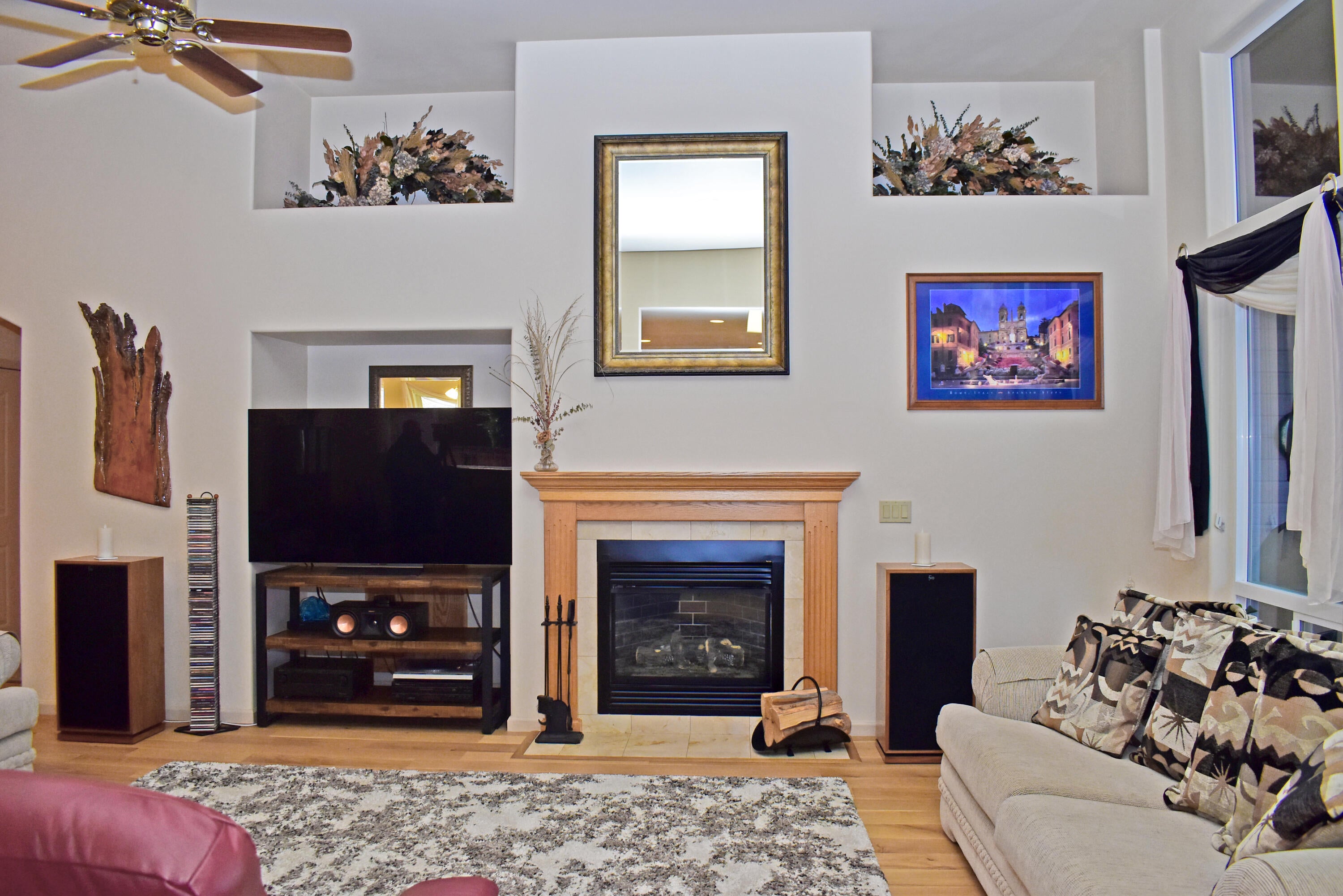 479 Quail Run Eagle Point, OR 97524 - Photo 15 of 51 Gas Fireplace
