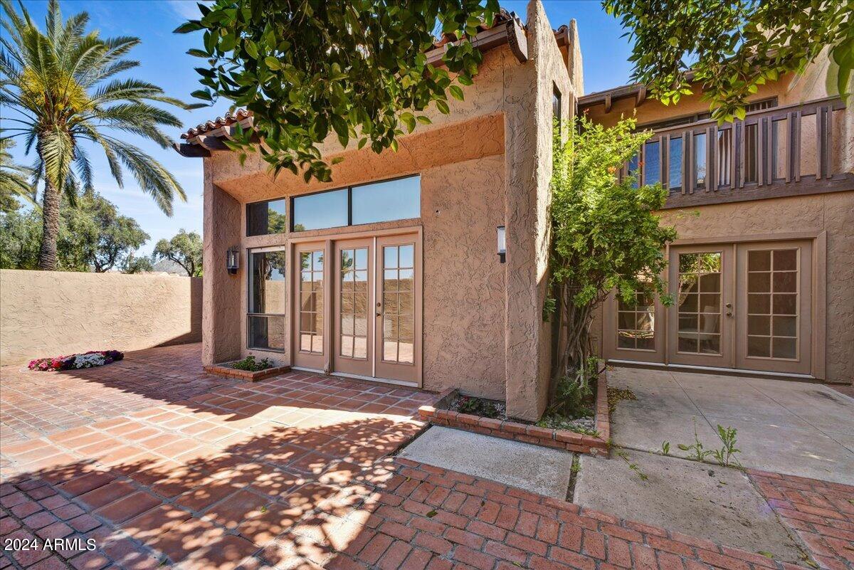 4438 East Camelback Road, Unit 154 Phoenix, AZ 85018 - Photo 18 of 22 Backyard