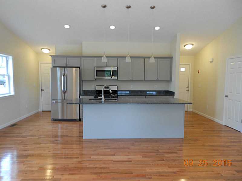 157 Danielle Drive Woonsocket, RI 02895 - Photo 8 of 20 Kitchen.