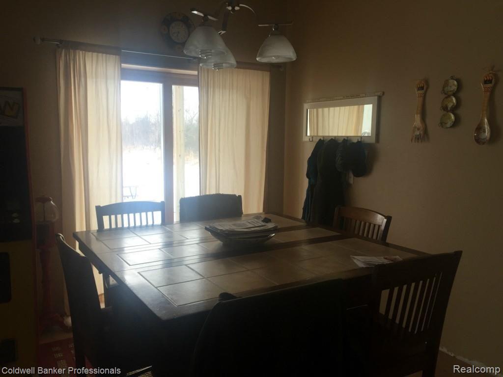 2445 North State Road Davison, MI 48423 - Photo 11 of 33