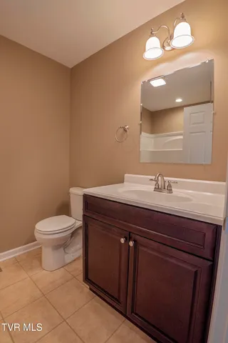 $1,800 | 1175 Martingale Square, Kingsport, TN 37663