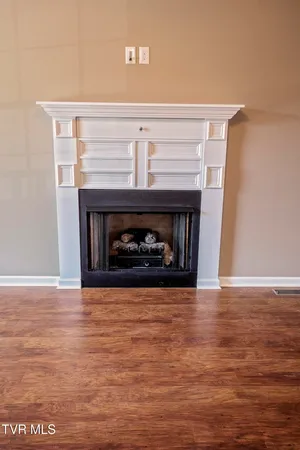 $1,800 | 1175 Martingale Square, Kingsport, TN 37663