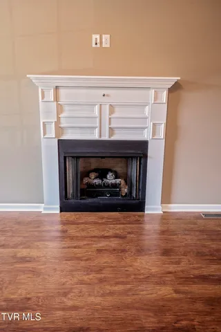 $1,800 | 1175 Martingale Square, Kingsport, TN 37663