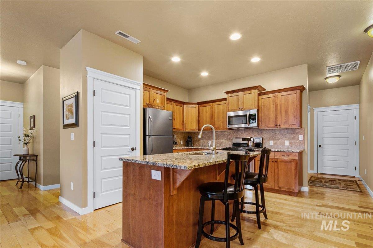 2986 North Cloverdale Road Boise, ID 83713 - Photo 11 of 37