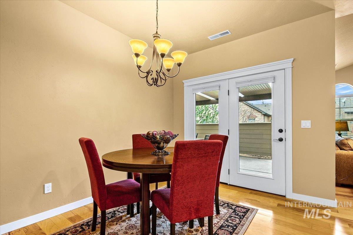 2986 North Cloverdale Road Boise, ID 83713 - Photo 13 of 37