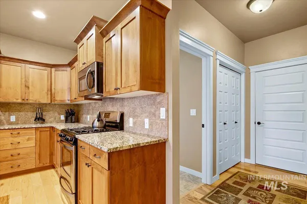 $445,000 | 2986 North Cloverdale Road, Boise, ID 83713