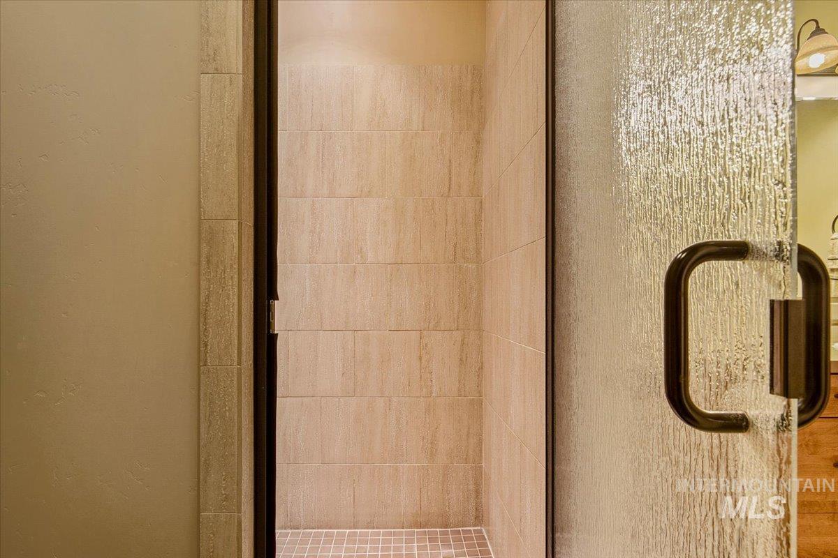 2986 North Cloverdale Road Boise, ID 83713 - Photo 20 of 37