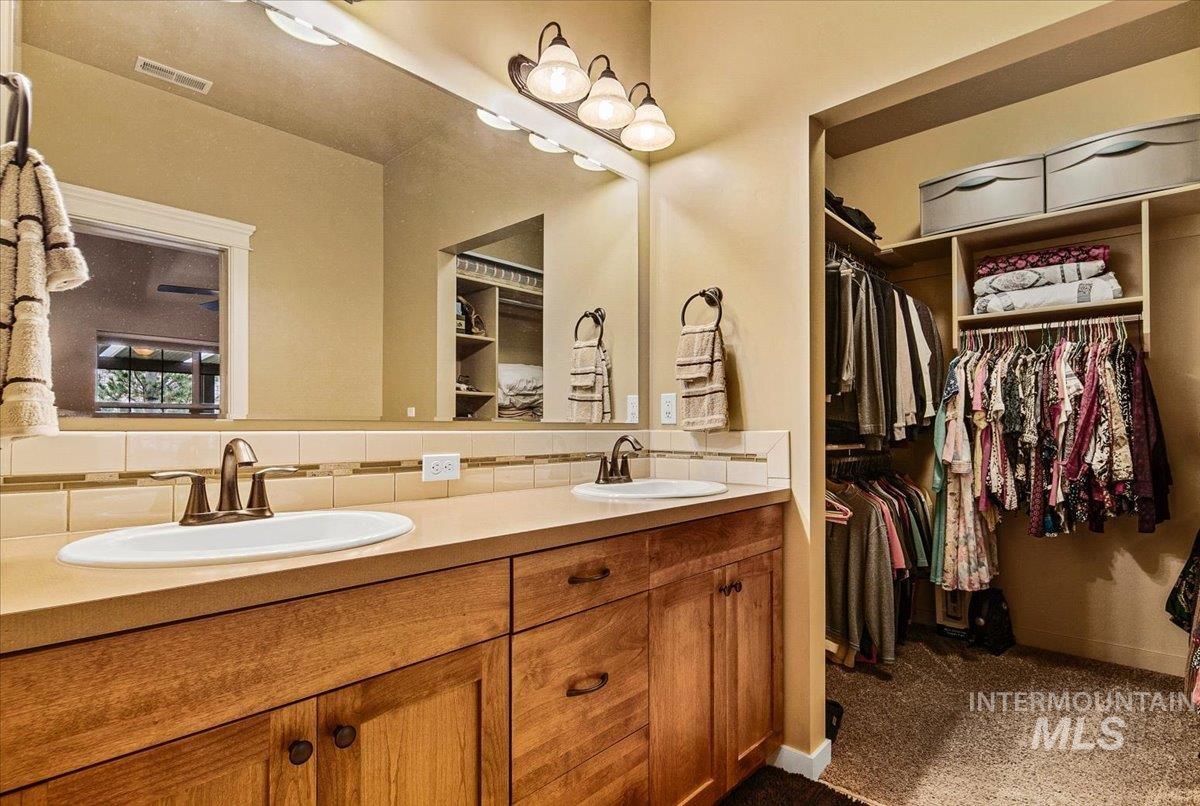 2986 North Cloverdale Road Boise, ID 83713 - Photo 21 of 37