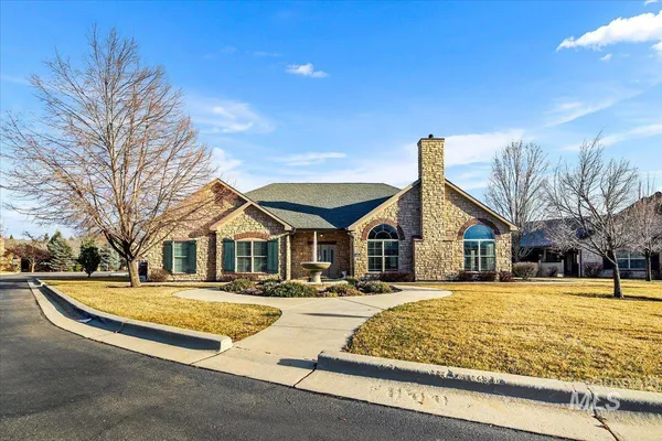 $445,000 | 2986 North Cloverdale Road, Boise, ID 83713