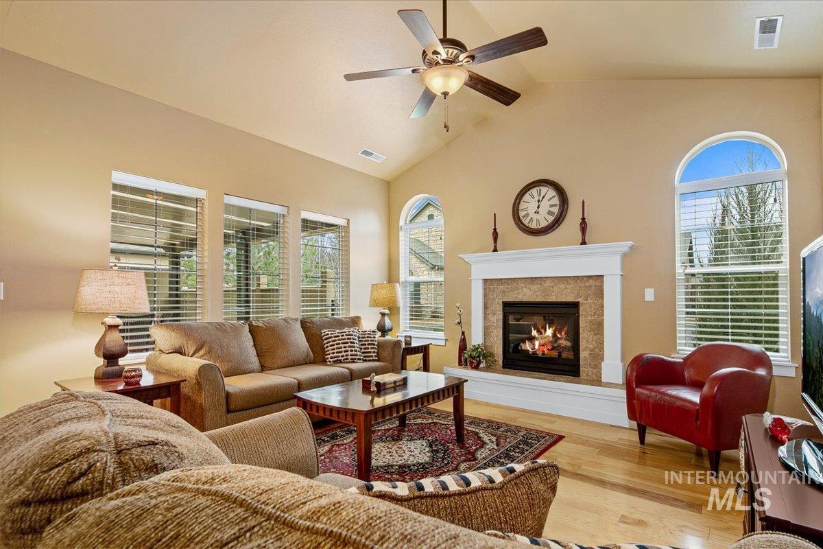 2986 North Cloverdale Road Boise, ID 83713 - Photo 6 of 37