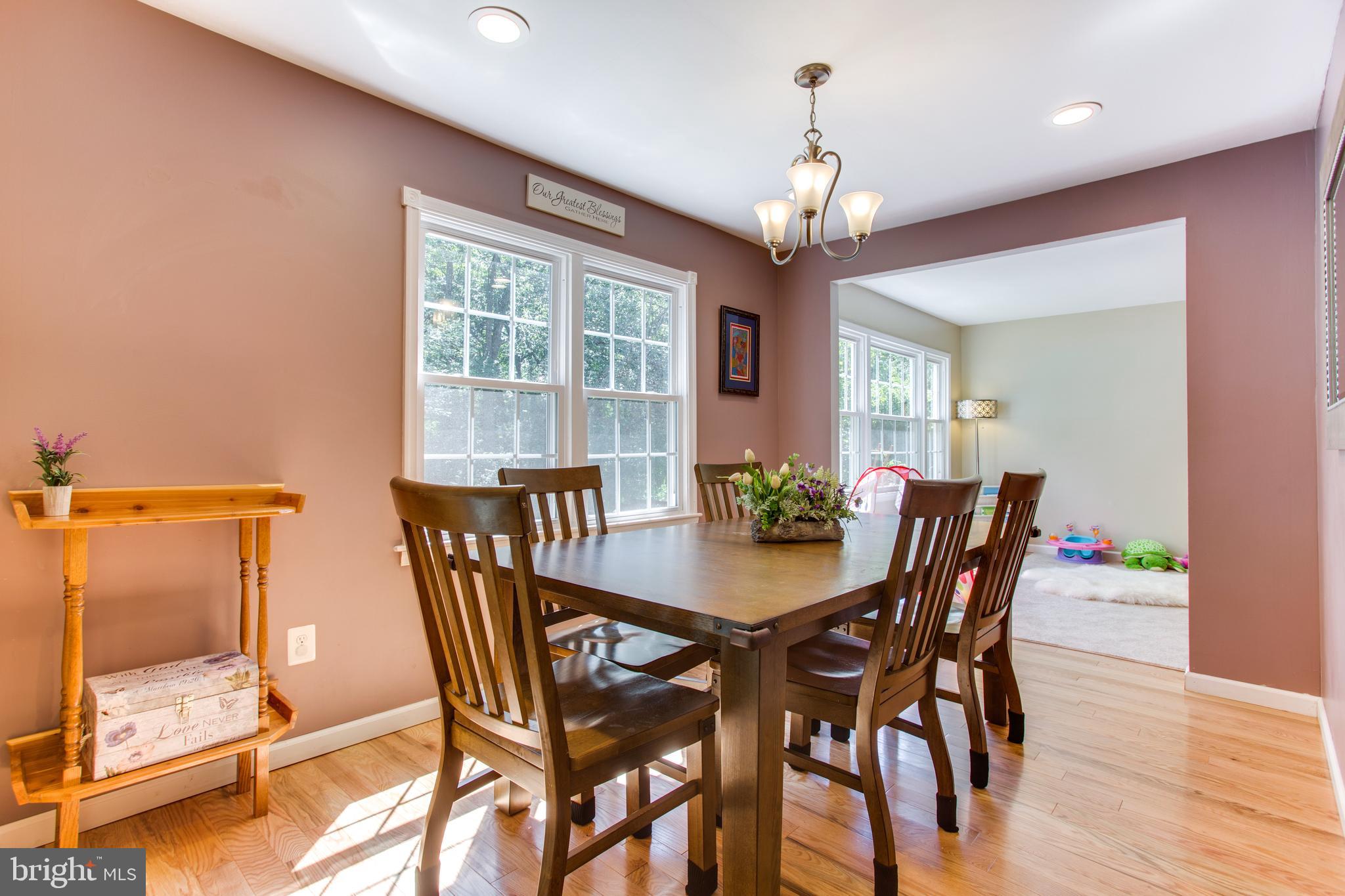 12327 Coleraine Court Reston, VA 20191 - Photo 23 of 57