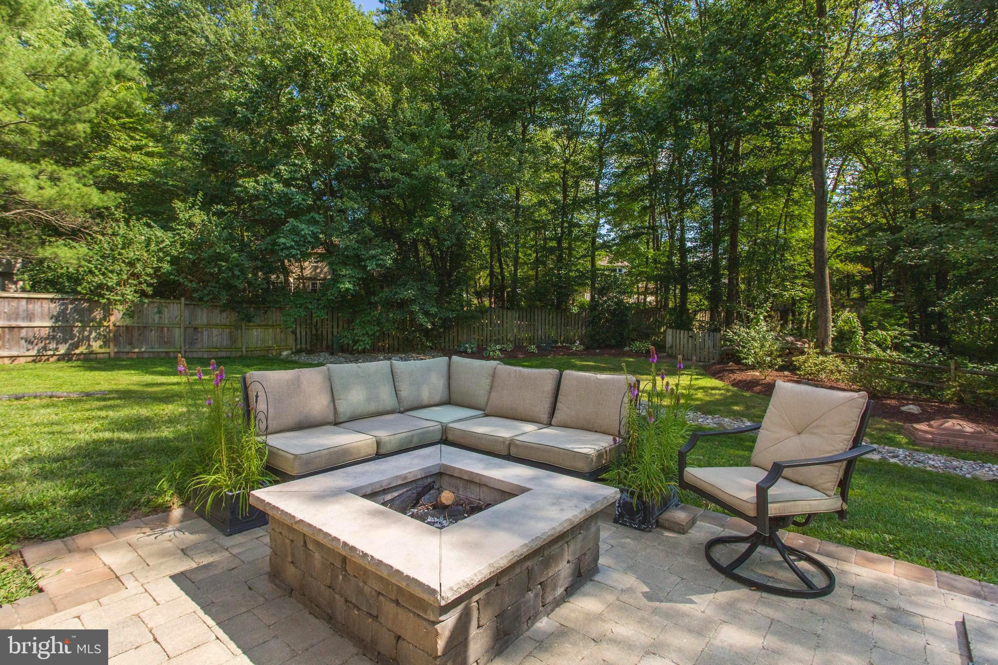 12327 Coleraine Court Reston, VA 20191 - Photo 48 of 57