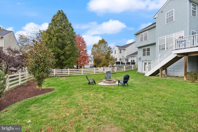 $749,900 | 35855 Bentridge Court, Round Hill, VA 20141