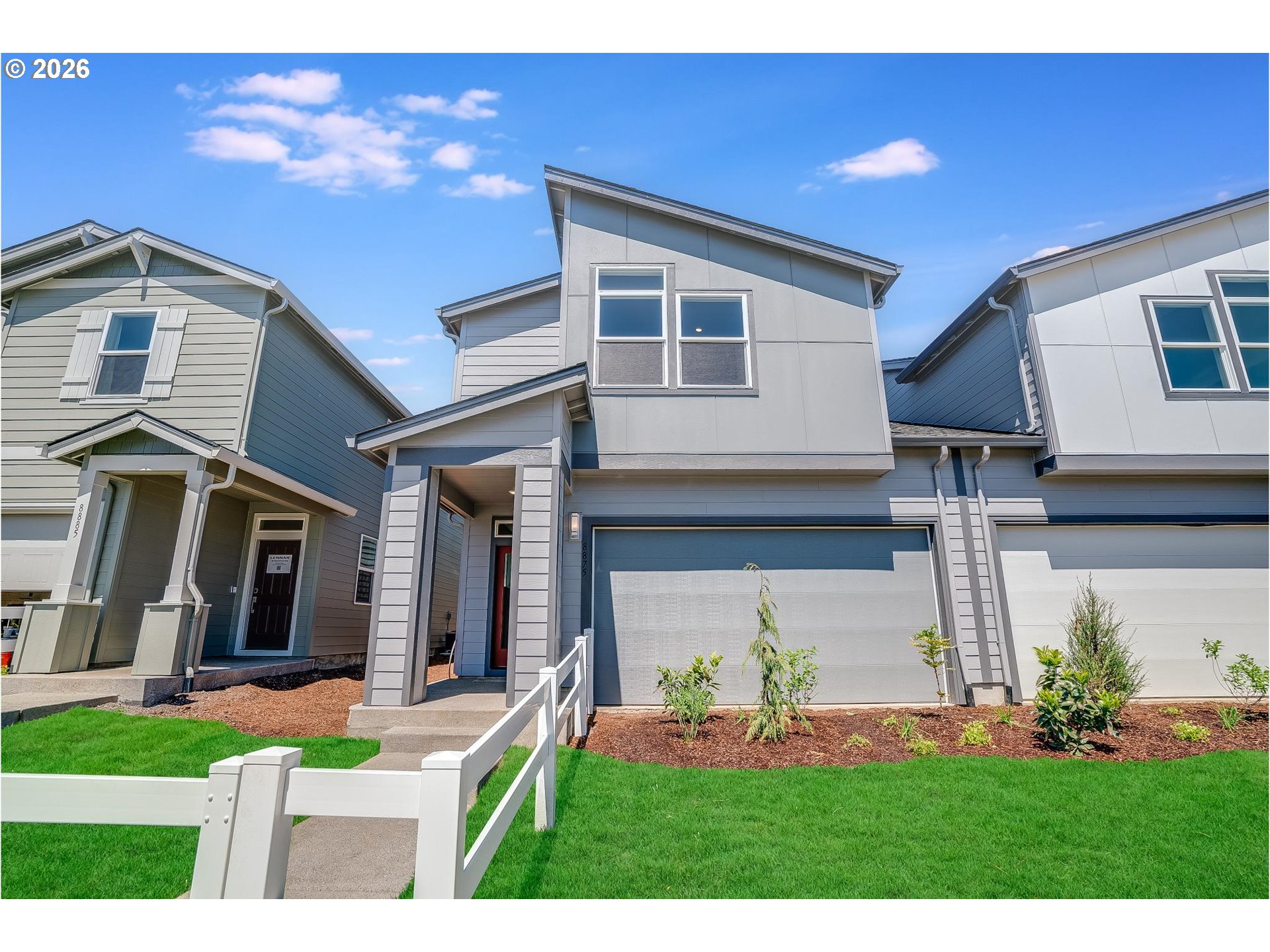 8875 Southwest Mohegan Lane Tualatin, OR 97062 - Photo 2 of 30