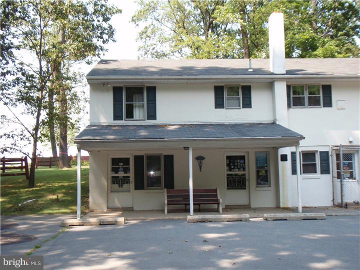 1419 North Ridge Road Perkasie, PA 18944 - Photo 15 of 16 Exterior Back