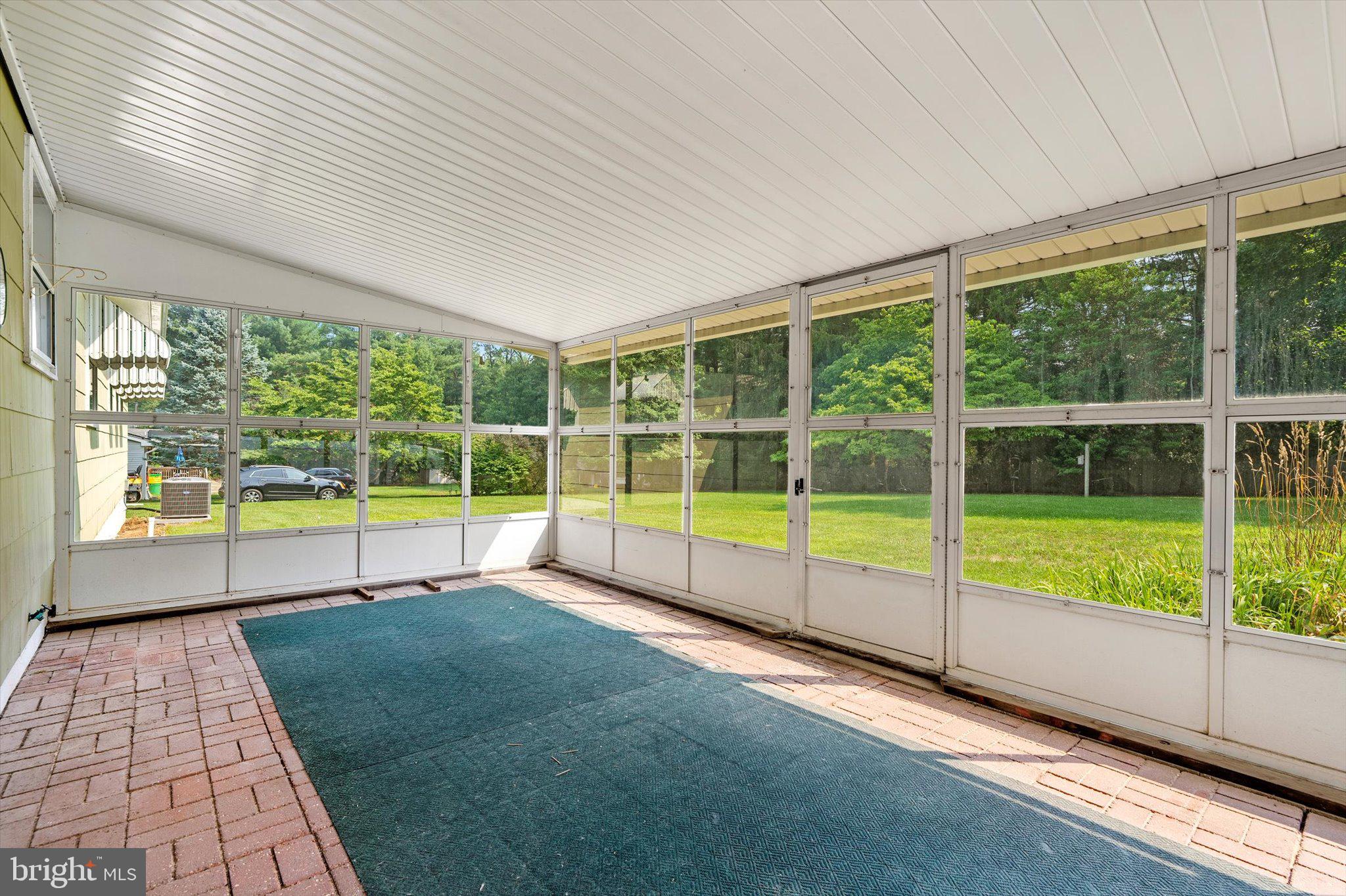 281 Windsor Road Hightstown, NJ 08520 - Photo 25 of 28