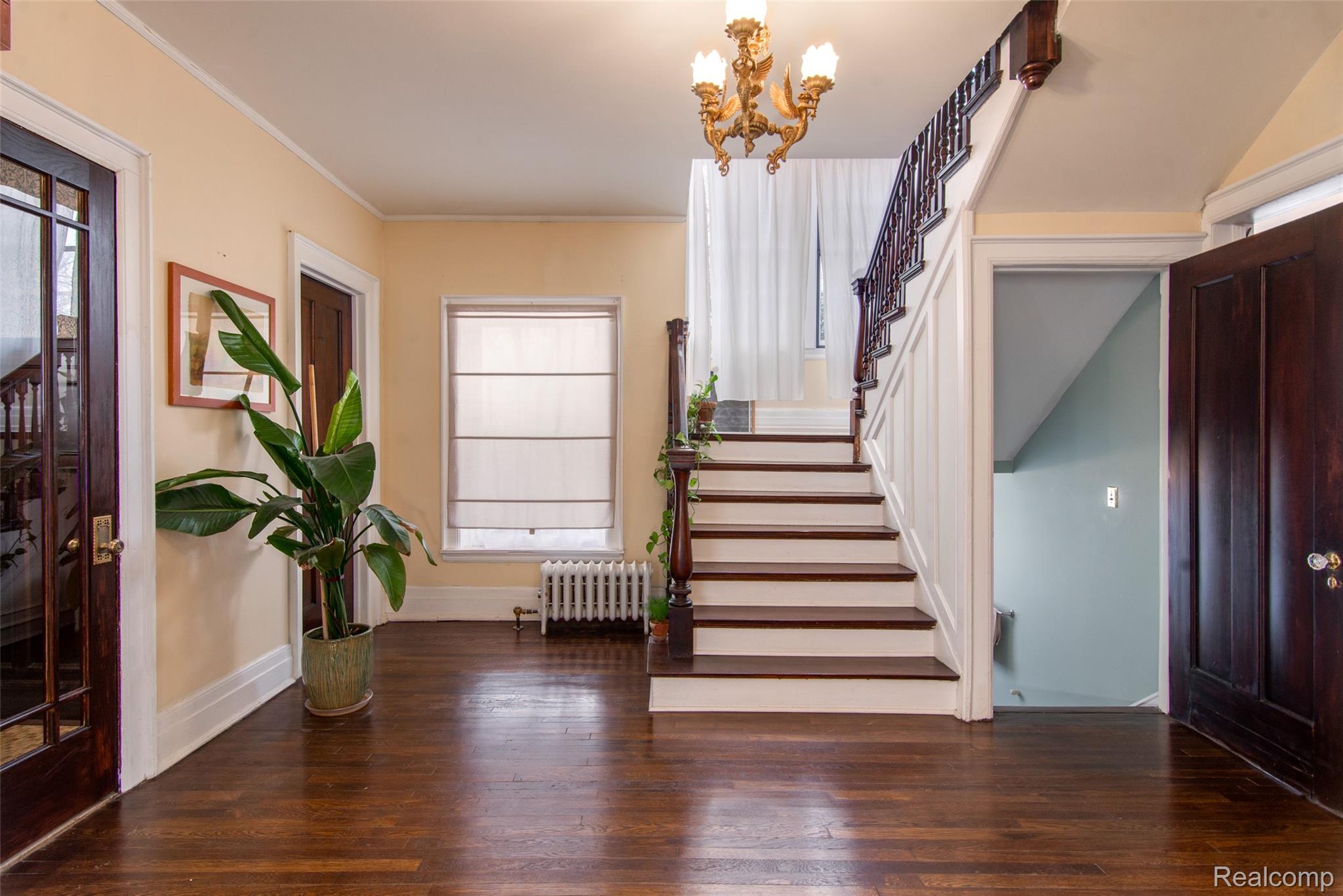 22 Edison Street Detroit, MI 48202 - Photo 4 of 62