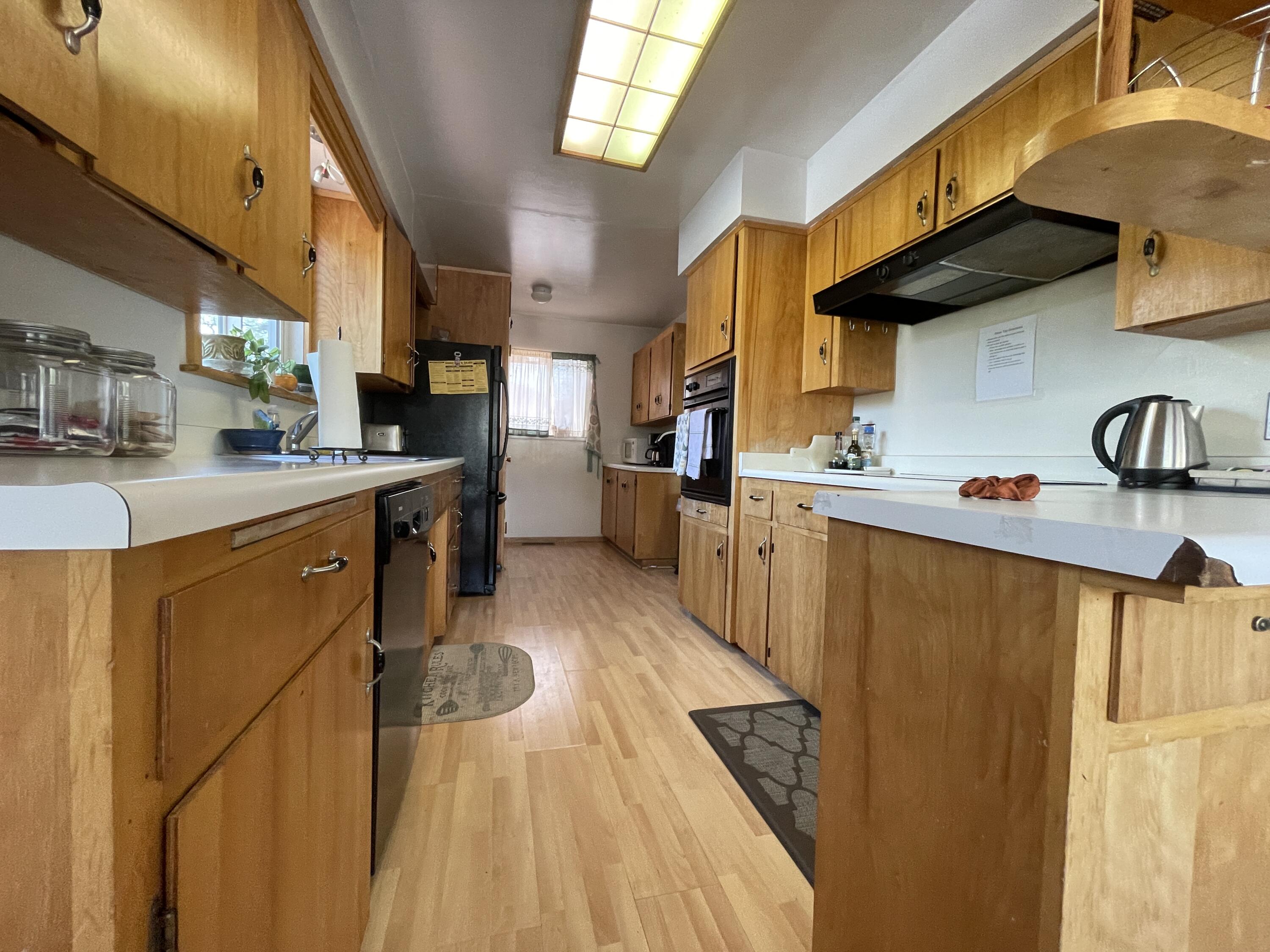 46685 Sycamore Drive, Unit B Three Rivers, CA 93271 - Photo 4 of 24 Photo Jun 16, 3 24 14 PM