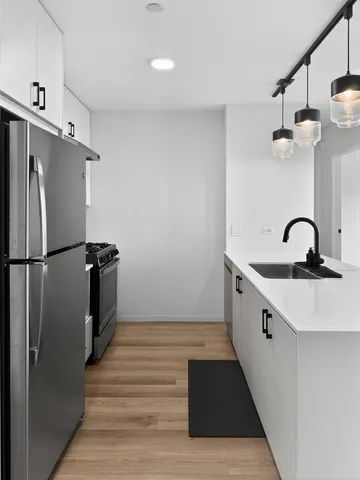 $3,100 | 88 East Wacker Place, Unit 4403, Chicago, IL 60601