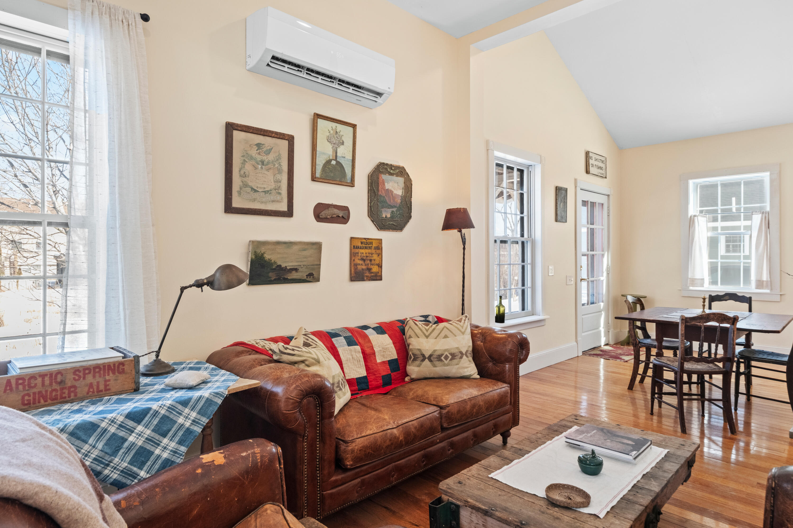 31-33 Booker Street, Unit 4 Thomaston, ME 04861 - Photo 5 of 35 21- 33 Booker Street 4 Thomaston - JAC