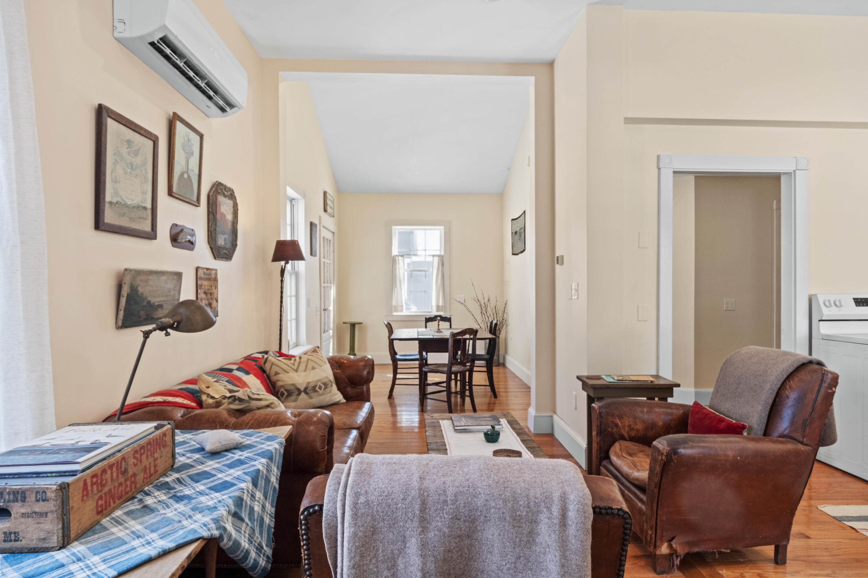 31-33 Booker Street, Unit 4 Thomaston, ME 04861 - Photo 6 of 35 22- 33 Booker Street 4 Thomaston - JAC