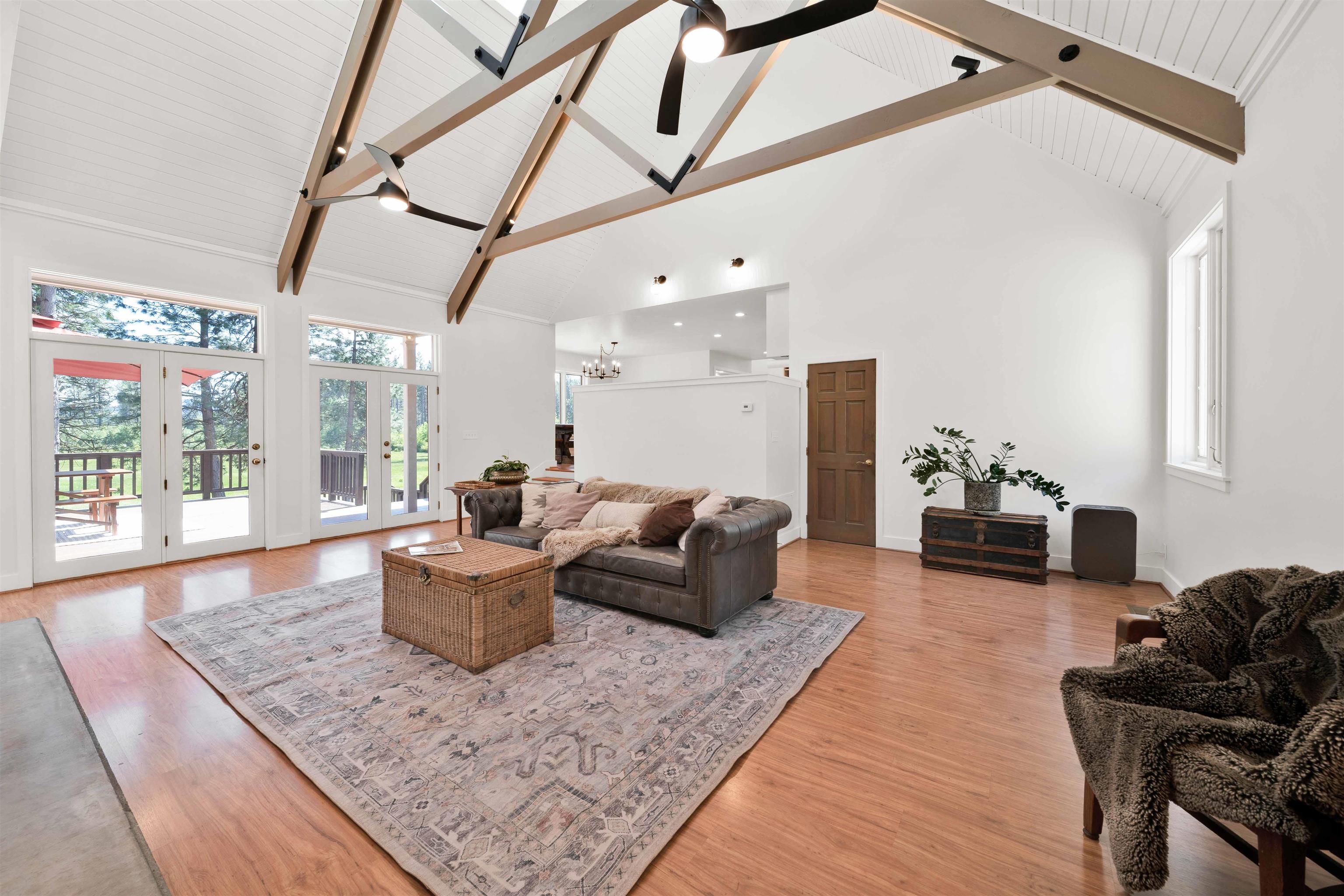 9 Spring Meadows Road McCloud, CA 96057 - Photo 7 of 50 Gallery Image 7