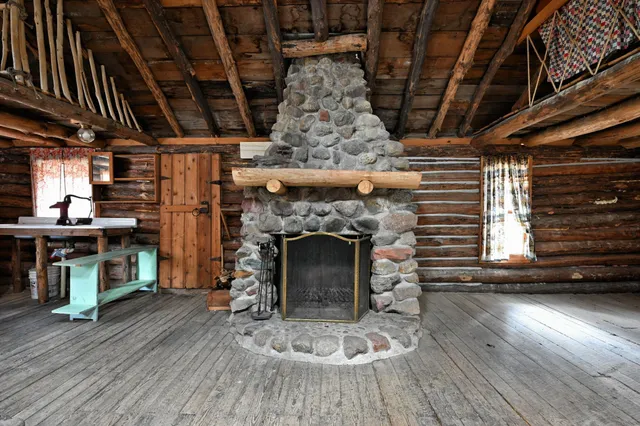 $174,900 | 1894 South Lost Lake Road, Webb Lake, WI 54830