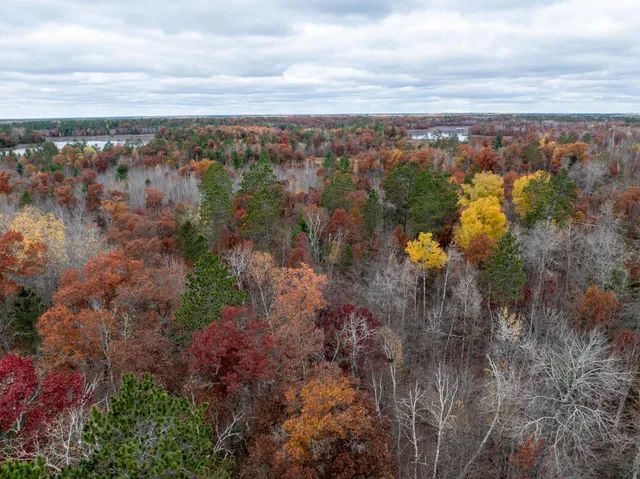 $174,900 | 1894 South Lost Lake Road, Webb Lake, WI 54830