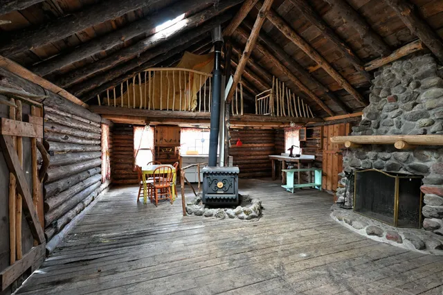 $174,900 | 1894 South Lost Lake Road, Webb Lake, WI 54830