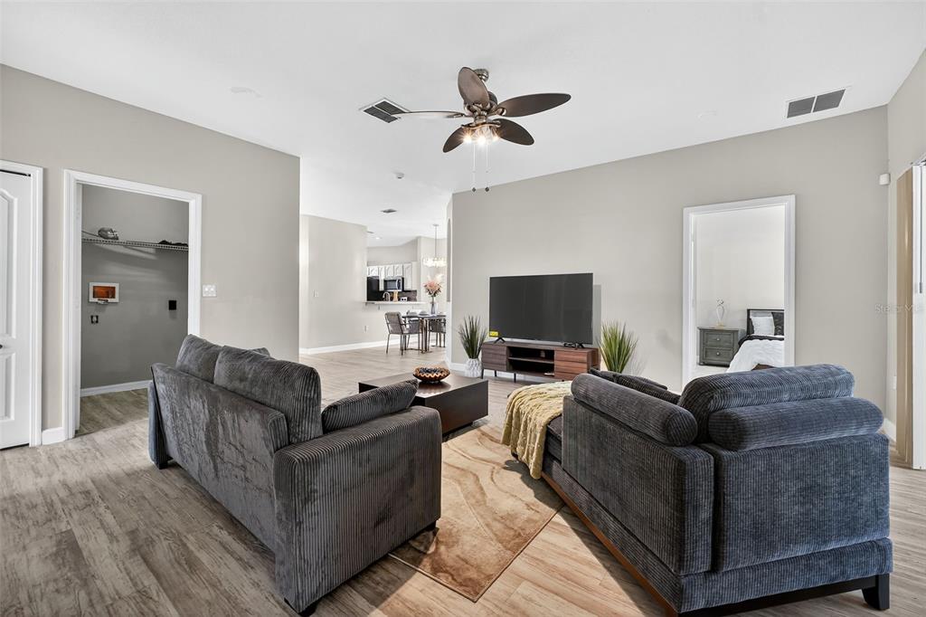 5037 Shale Ridge Trail Orlando, FL 32818 - Photo 13 of 43